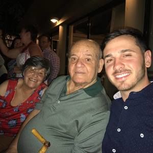 Meet your Posher, Dimitrios